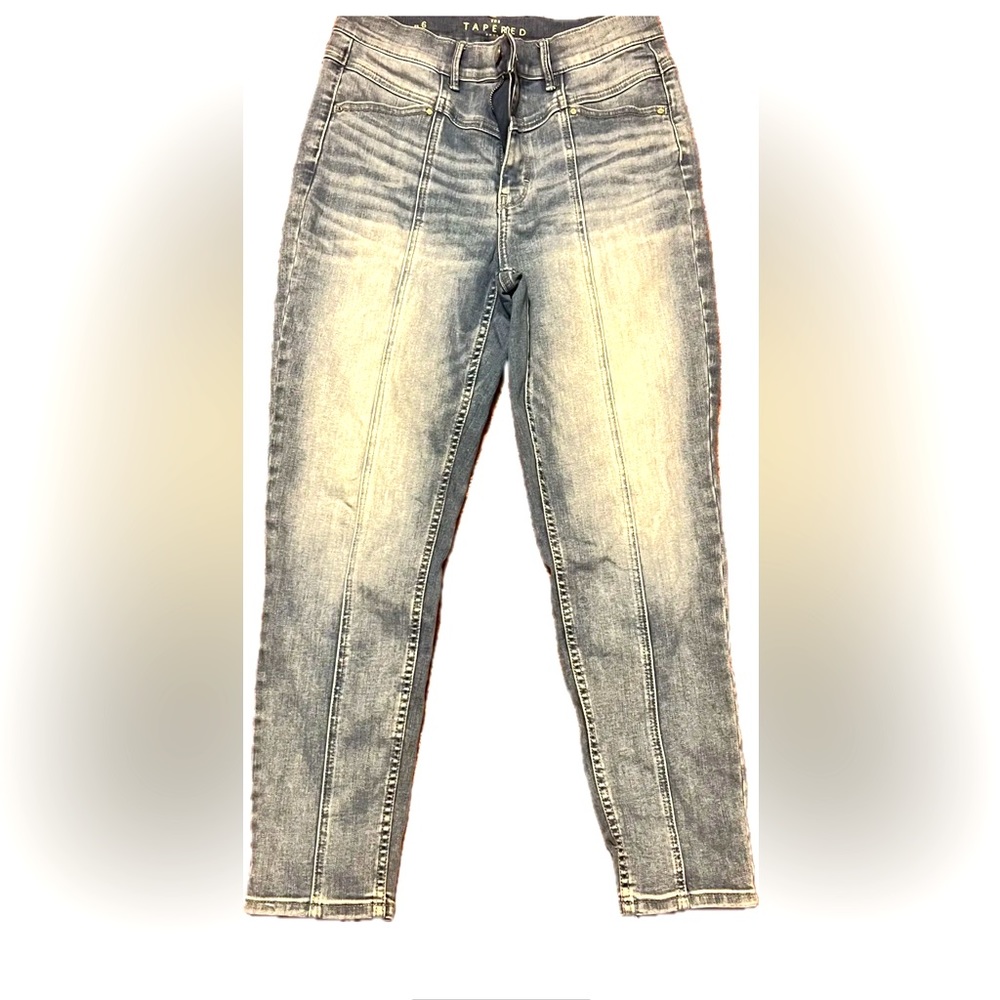White House Black Market Jeans  Size 6 Skinny Crop .